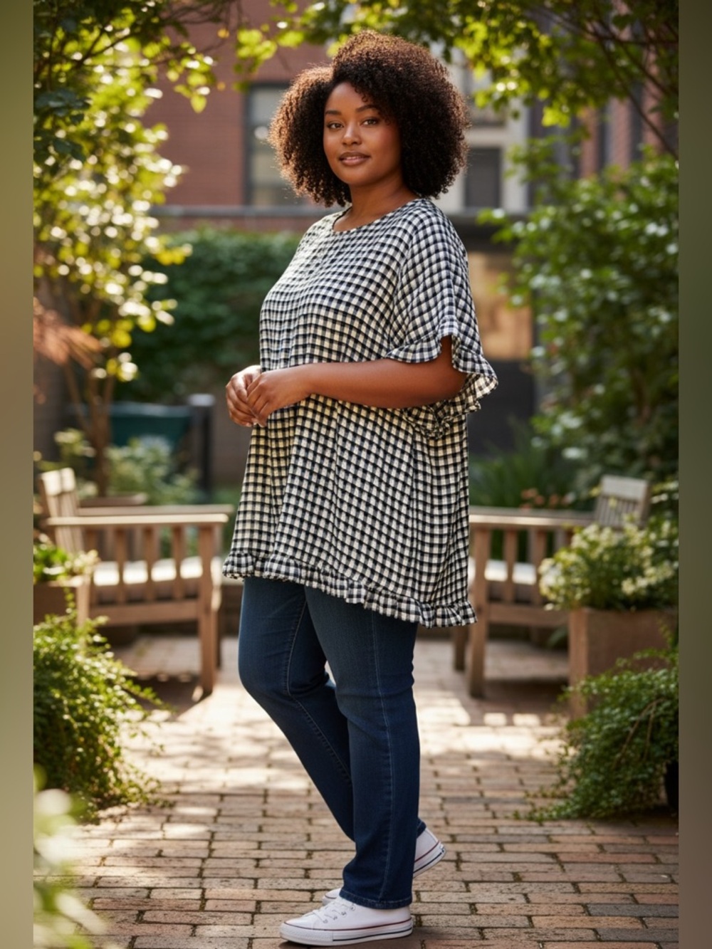 NWT: BloomChic size 30 Bloom Black & White Gingham style Ruffle-Hem Tunic